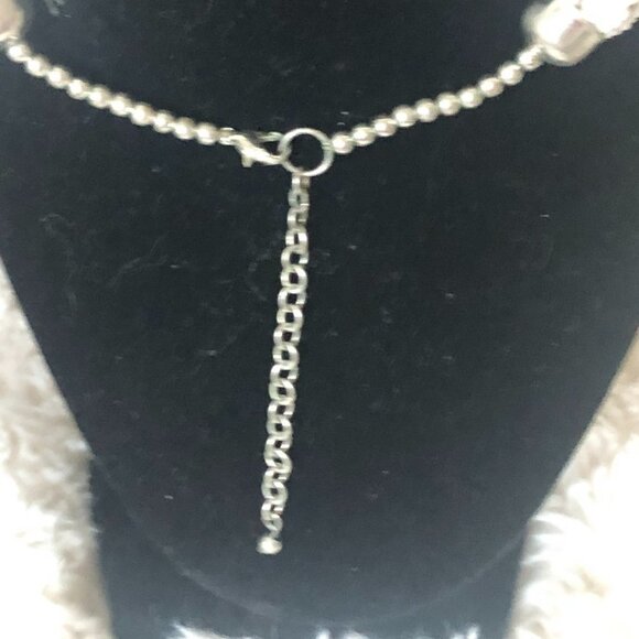 White seed pearls braided statement necklace - Picture 4 of 4